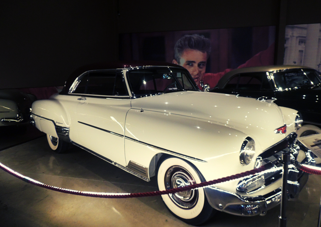 Chevrolet Corvette a partir de 1951 em Curitiba - PR